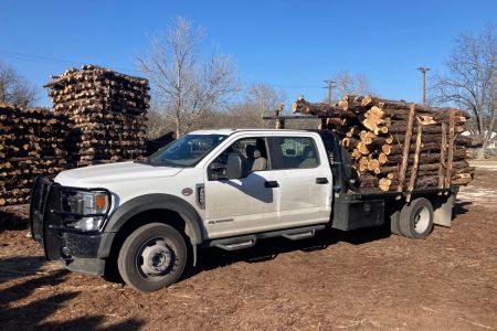 One of our vendor's F550 ready to unload.